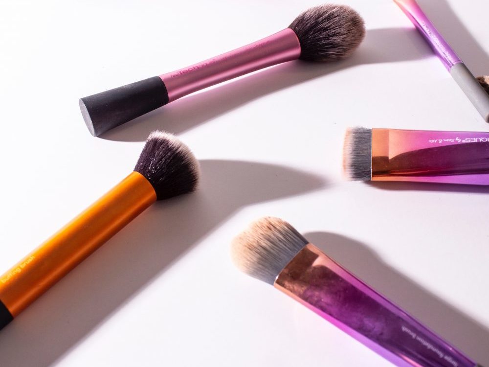 How to Enjoy Beauty Without Destroying Your Self-Esteem